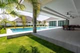 High-Quality 4 Bedroom Pool Villa close to Black Mountain Golf Course for Sale - photograph 4