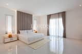 High-Quality 4 Bedroom Pool Villa close to Black Mountain Golf Course for Sale - photograph 16