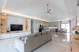 High-Quality 4 Bedroom Pool Villa close to Black Mountain Golf Course for Sale - photograph 19