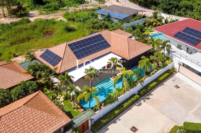 Hin Lek Fai, Hua Hin