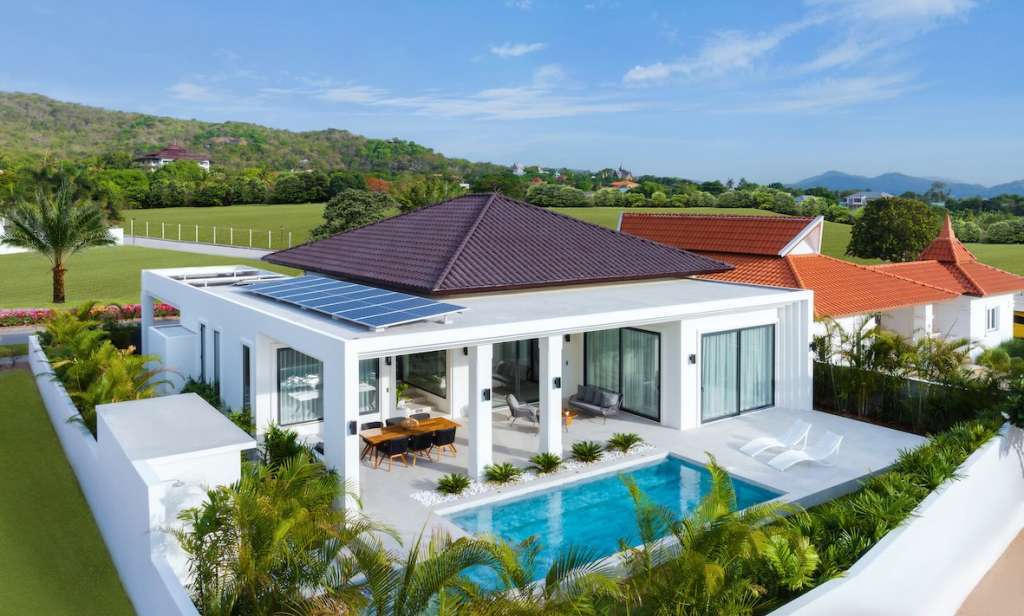 Luxury Pool Villa close to Hua Hin Center for sale - Khao Takiab, Thailand
