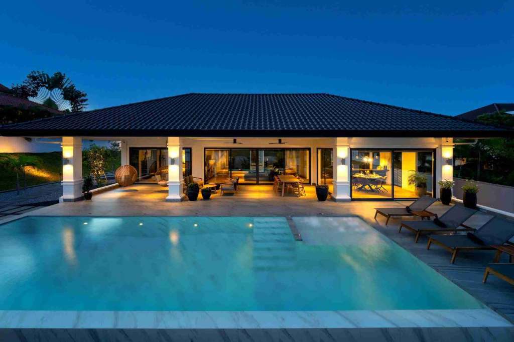 Near Pineapple Valley Golf Course – Luxurious 5 Bed Pool Villa - Hua Hin, Thailand