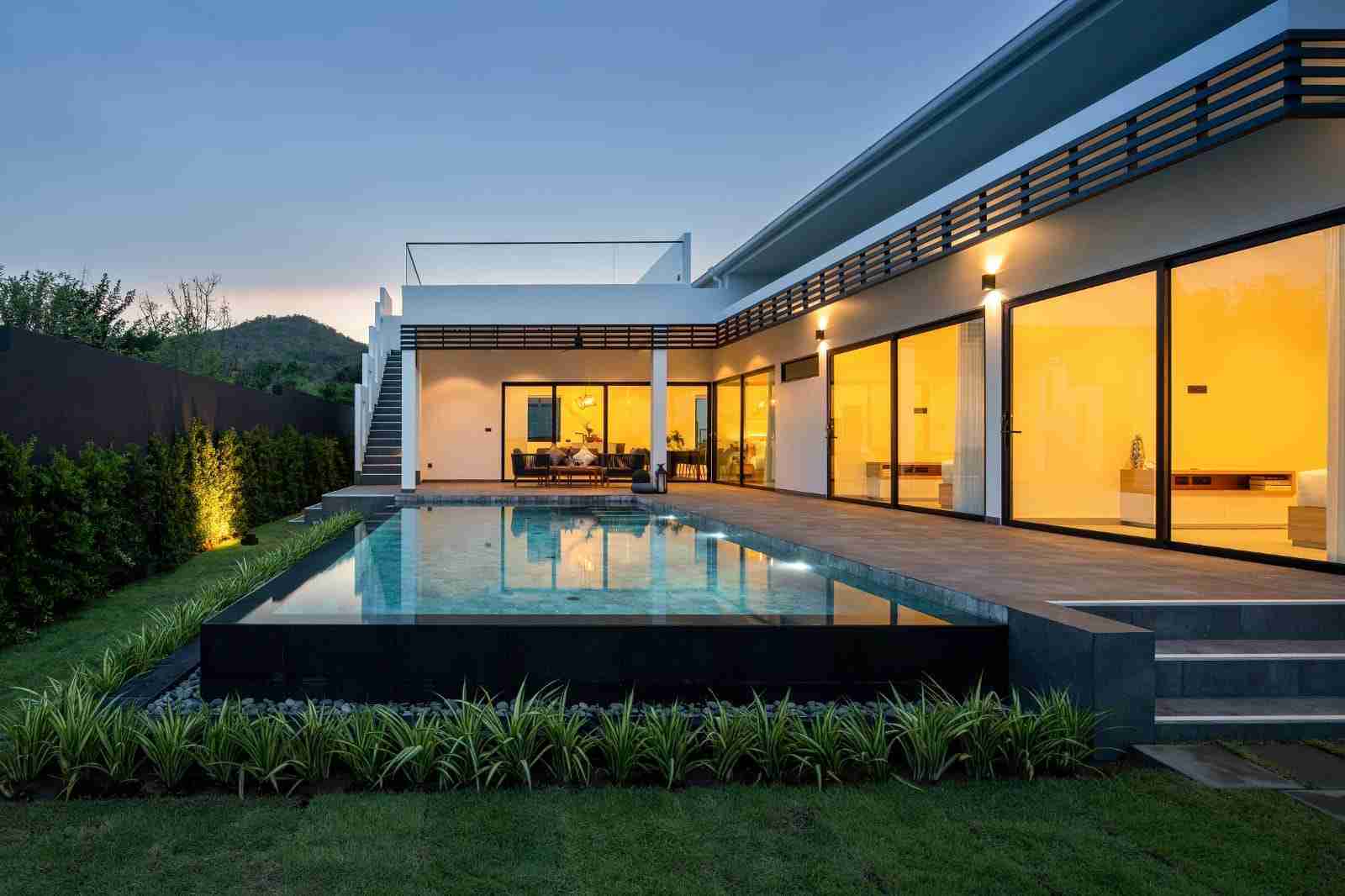 New High Quality Pool Villas In Khao Tao