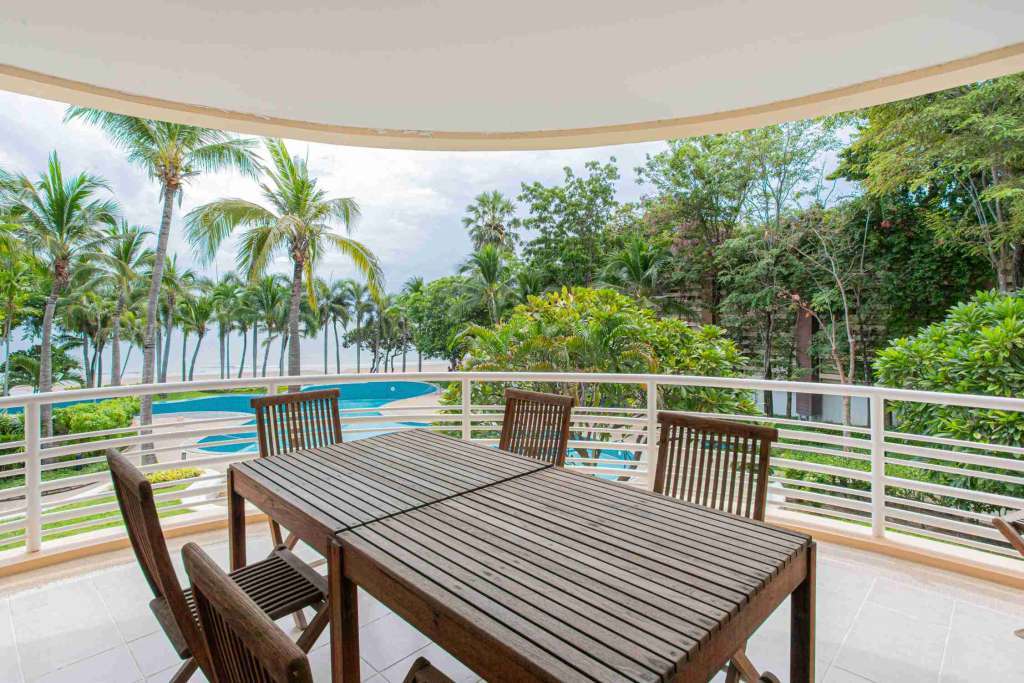 4-Bedroom Luxury Beach Condo with Sea and Pool Views at Baan San Ploen - Hua Hin, Thailand