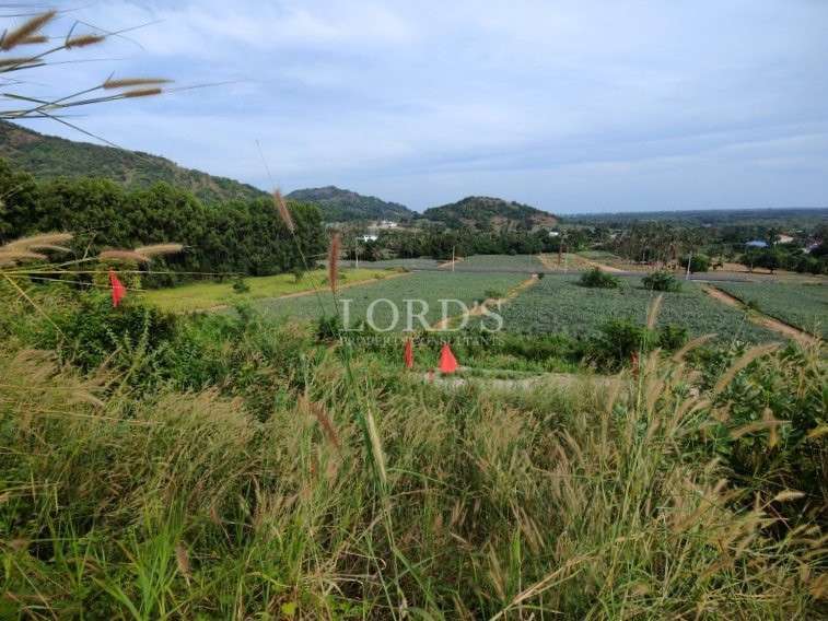 Elevated Land Plot with Mountain Views and Distant Sea Views in Sam Roi Yot - Khao Takiab, Thailand