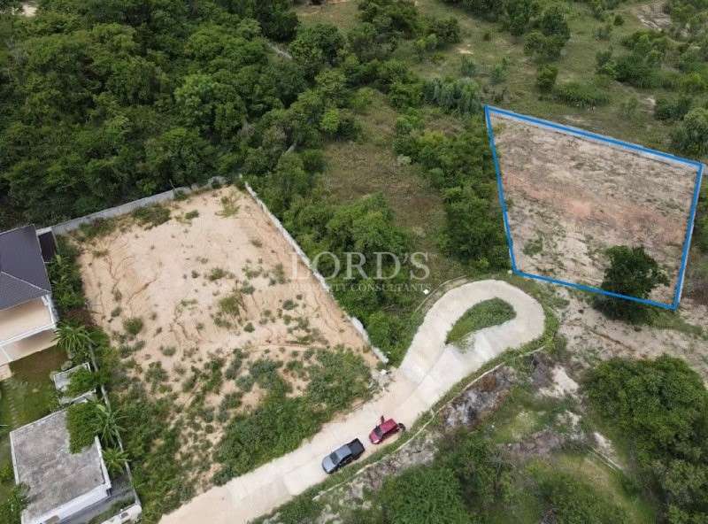 1548 m² Prime Home Building Plot for Sale in Hua Hin City Centre near Golf Course - Hua Hin, Thailand