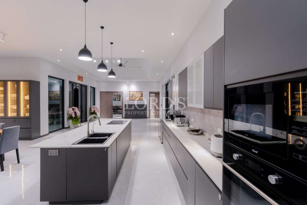 Prestige And Luxury Modern Pool Villa At Palm Hills Golf Course For Sale - Cha-Am - photo 4