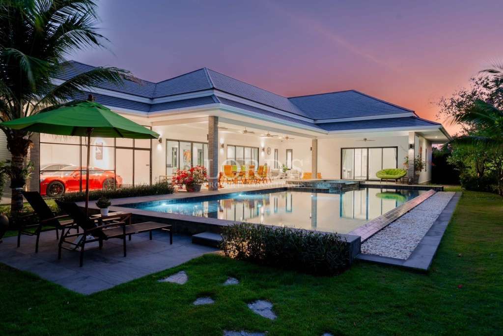 Near Palm Hills Golf – Luxury 4 Bedrooms Pool Villa The Clouds for sale - Cha-Am - photo 6