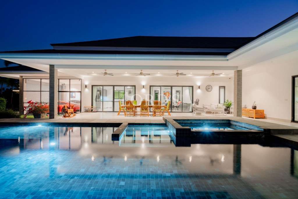 Near Palm Hills Golf – Luxury 4 Bedrooms Pool Villa The Clouds for sale - Cha-Am - photo 4