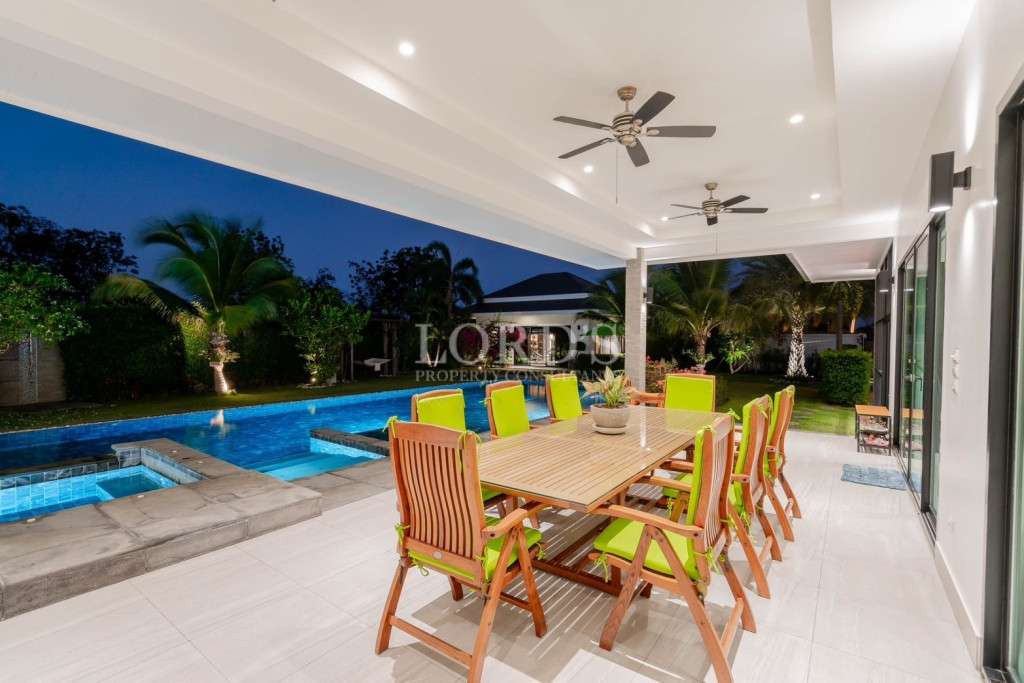 Near Palm Hills Golf – Luxury 4 Bedrooms Pool Villa The Clouds for sale - Cha-Am - photo 3