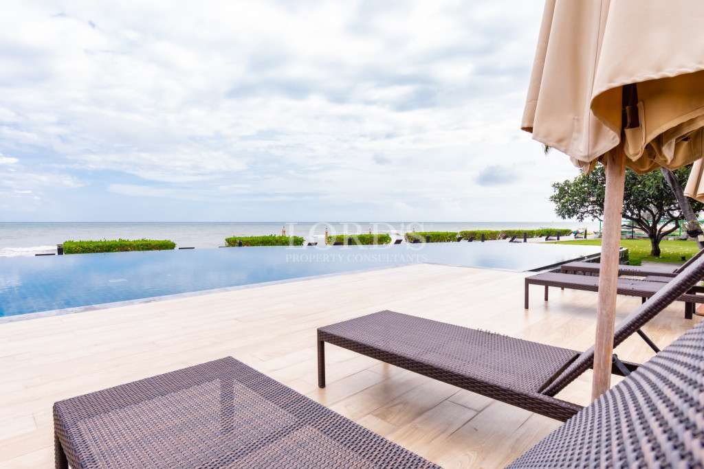 Luxury beachfront living – sea view 3 bedroom condo in Cha am for sale