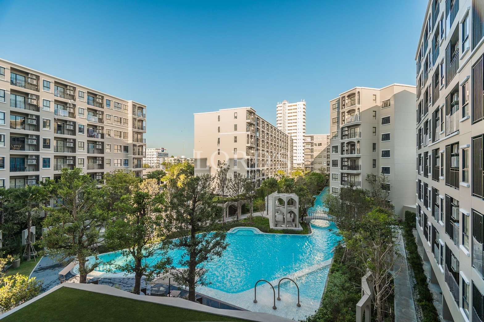 For rent – Super-central 2-Bedroom Condo at La Casita