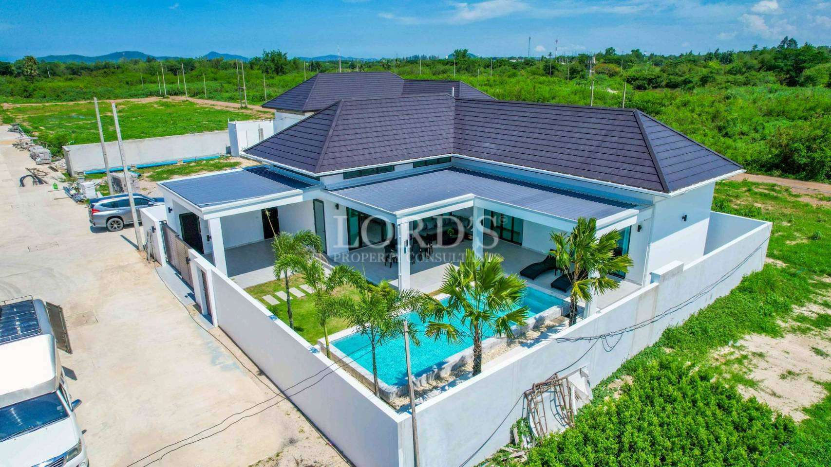 Great value Luxury 3 Bedrooms Pool Villa near Black Mountain Golf – Ready to move in!!!