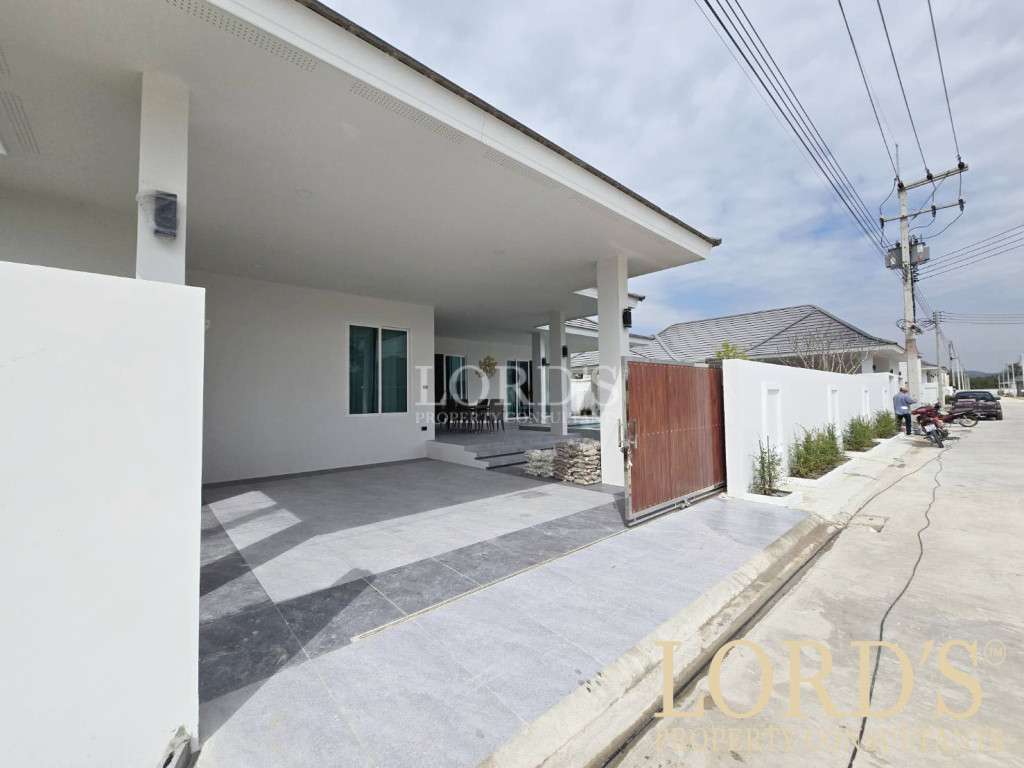 Luxury Pool Villa for Sale in Hua Hin Soi 88 – Easy installment plan available! - Hua Hin - photo 11