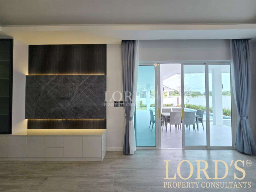 Luxury Pool Villa for Sale in Hua Hin Soi 88 – Easy installment plan available! - Hua Hin - photo 4