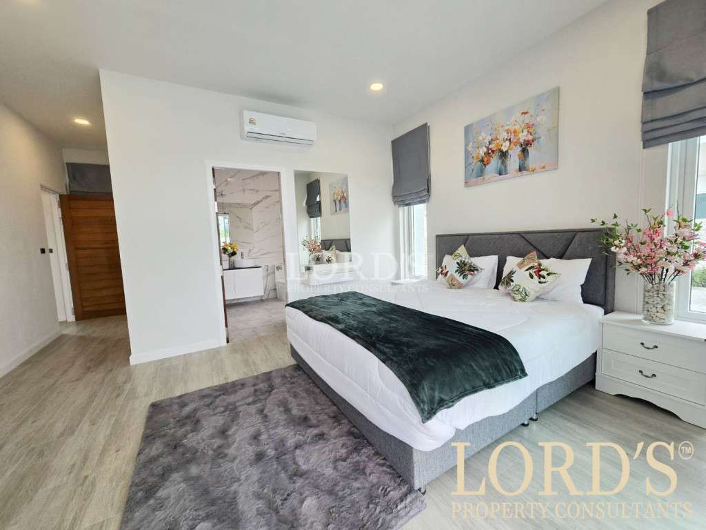Luxury Pool Villa for Sale in Hua Hin Soi 88 – Easy installment plan available! - Hua Hin - photo 3