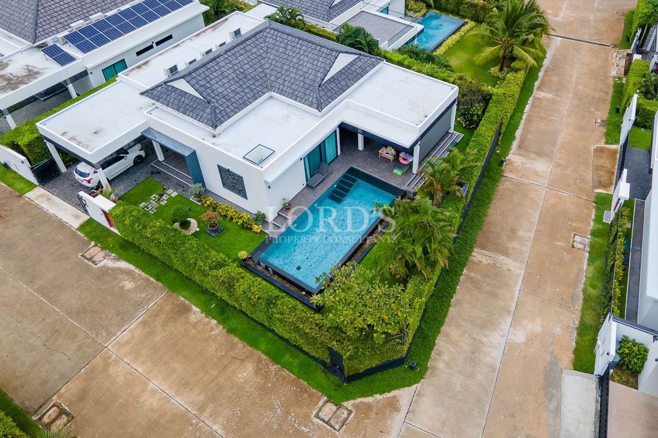 For sale – Luxury contemporary 3 bedrooms Pool Villa in Sivana Hideaway