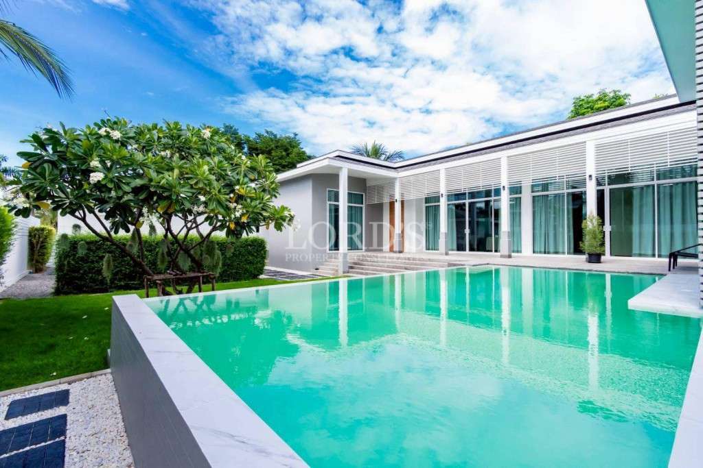 For sale – Luxury 3 Bedrooms Pool Villa in Cha-Am - Cha-Am, Thailand
