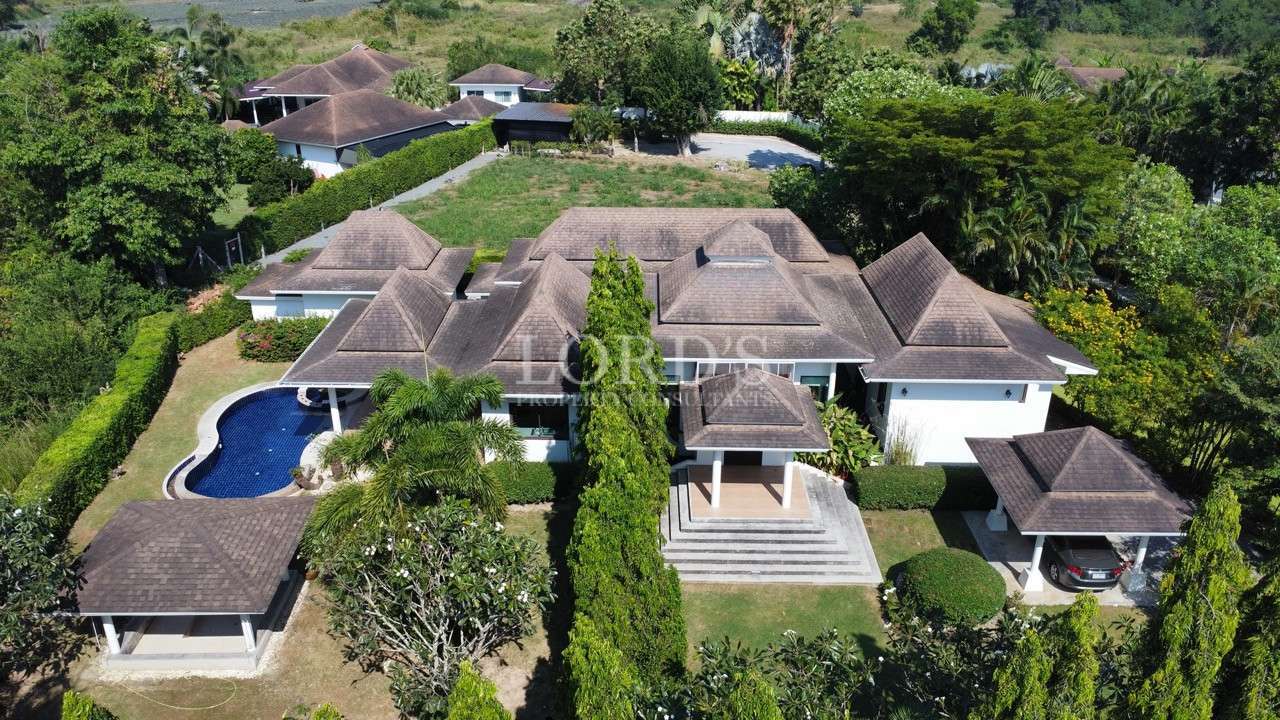 SOLD!!! Stunning Pool Villa On 3400 Sqm Near Black Mountain Hua Hin For Sale