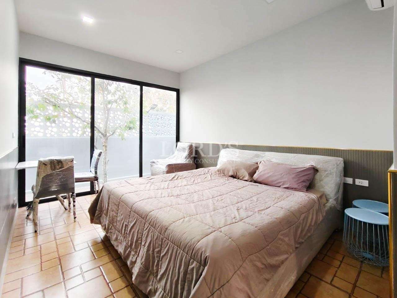 Modern bedroom with minimalist design