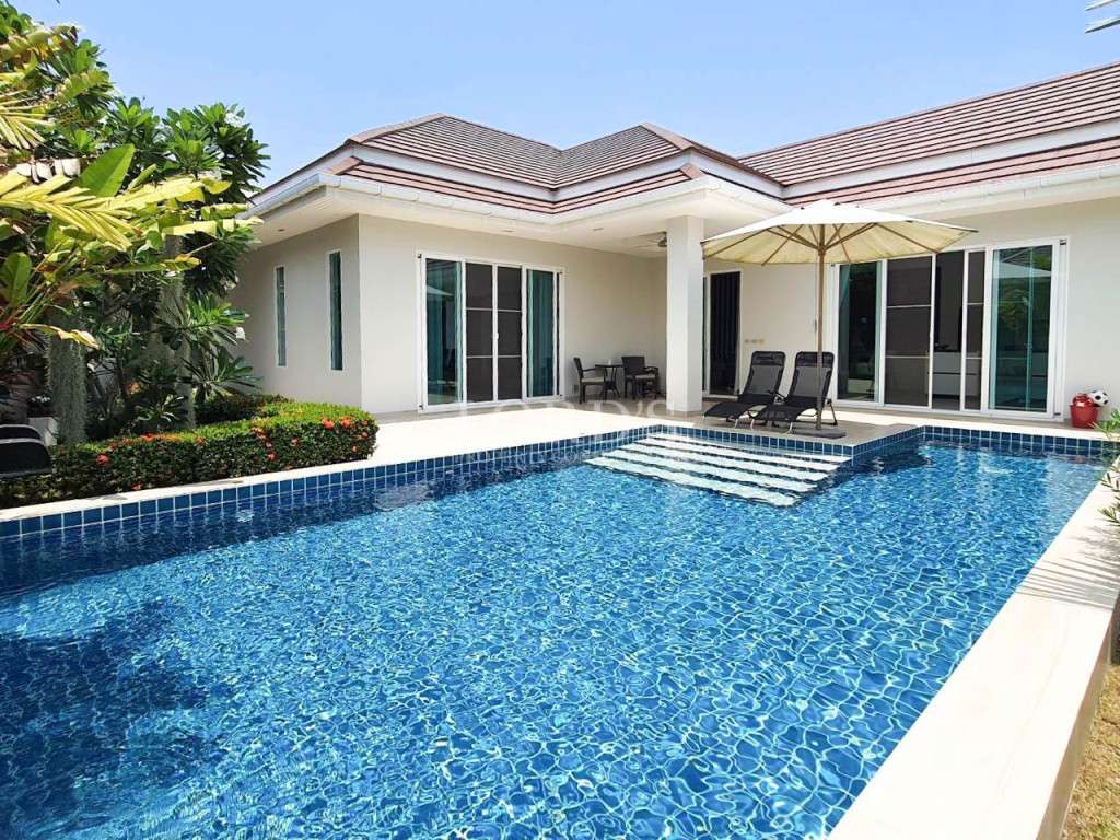 Stunning 4 Bedroom Pool Villa In Woodland Residence For Sale Soi 88