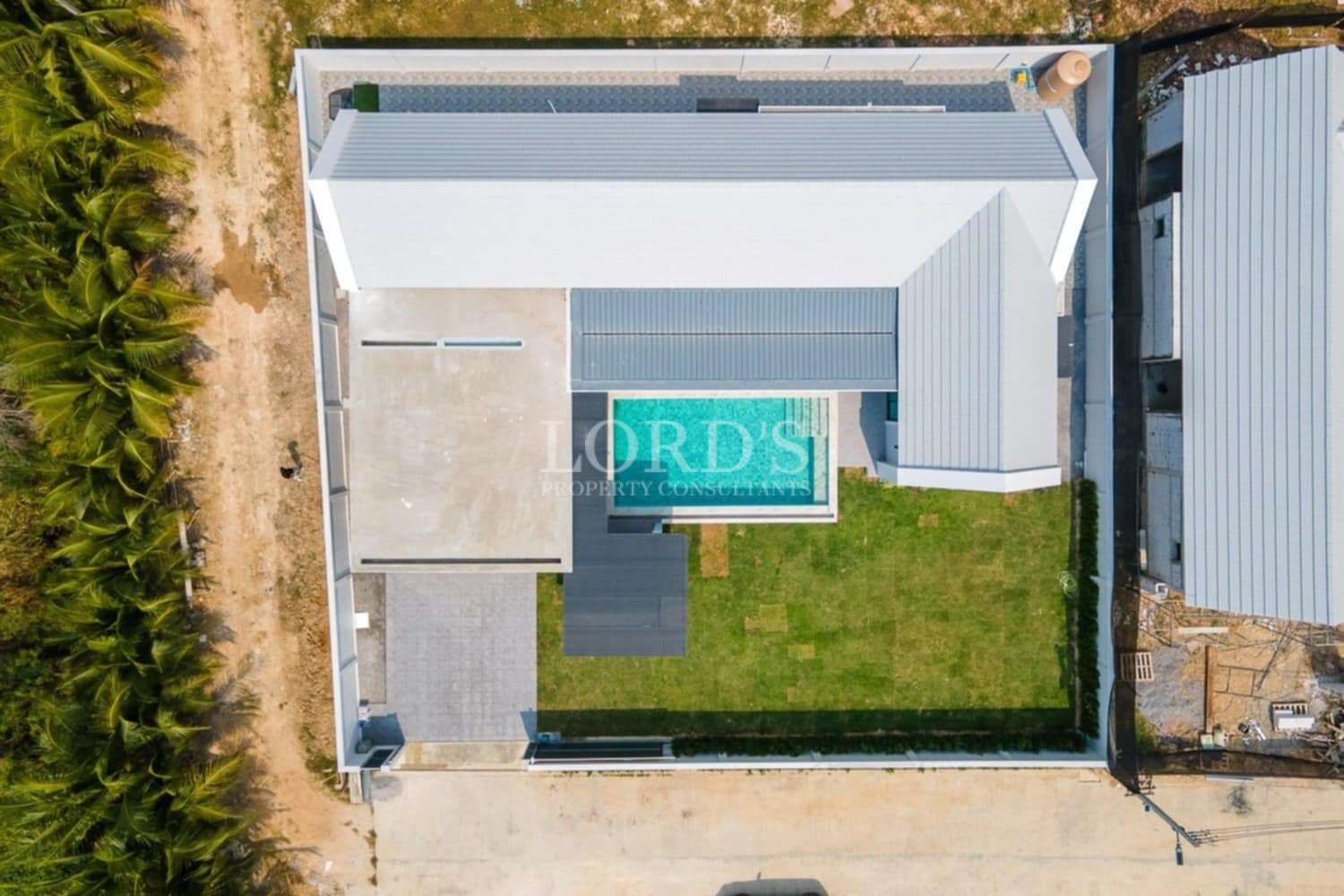 Beautiful top view villa with private pool