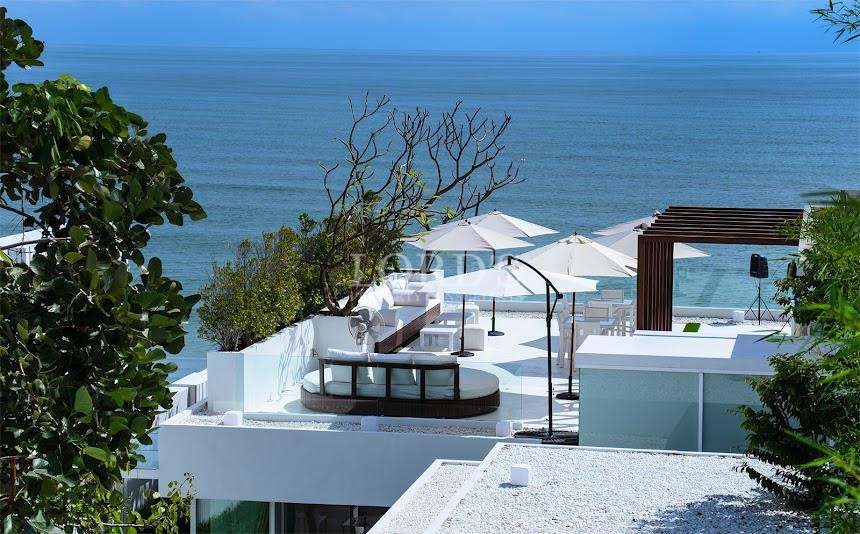 Absolute Beachfront Villa 7 Bedroom Villa for sale - Hua Hin, Thailand