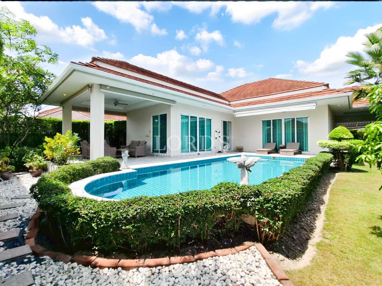 Fully Furnished 3 Bed 2 Bath Pool Villa – Red Mountain Waterside, Hua Hin