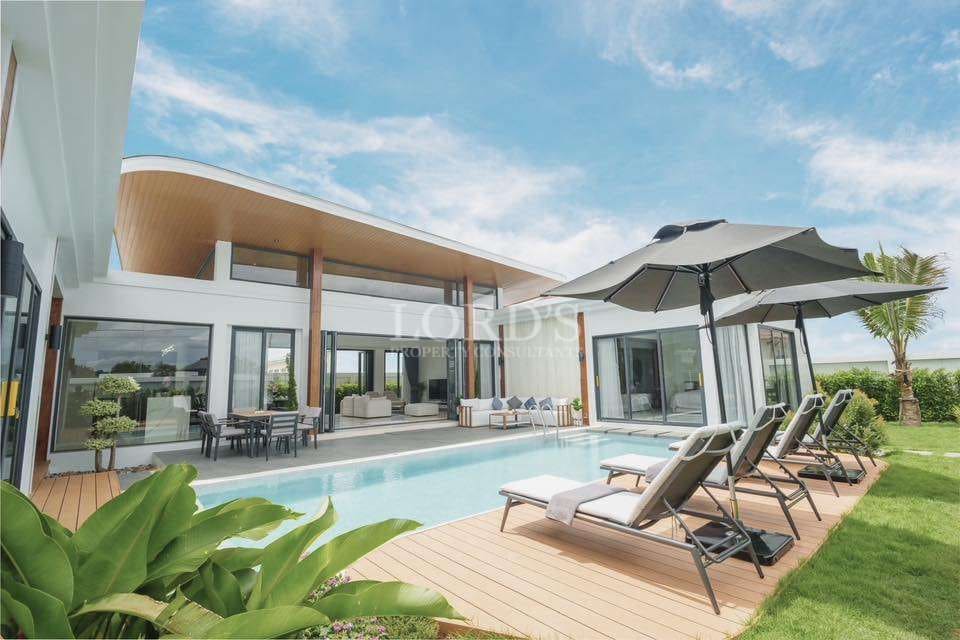 Thipurai Luxury 3 Bedroom Villa for sale – Central luxury living in the heart of Hua Hin