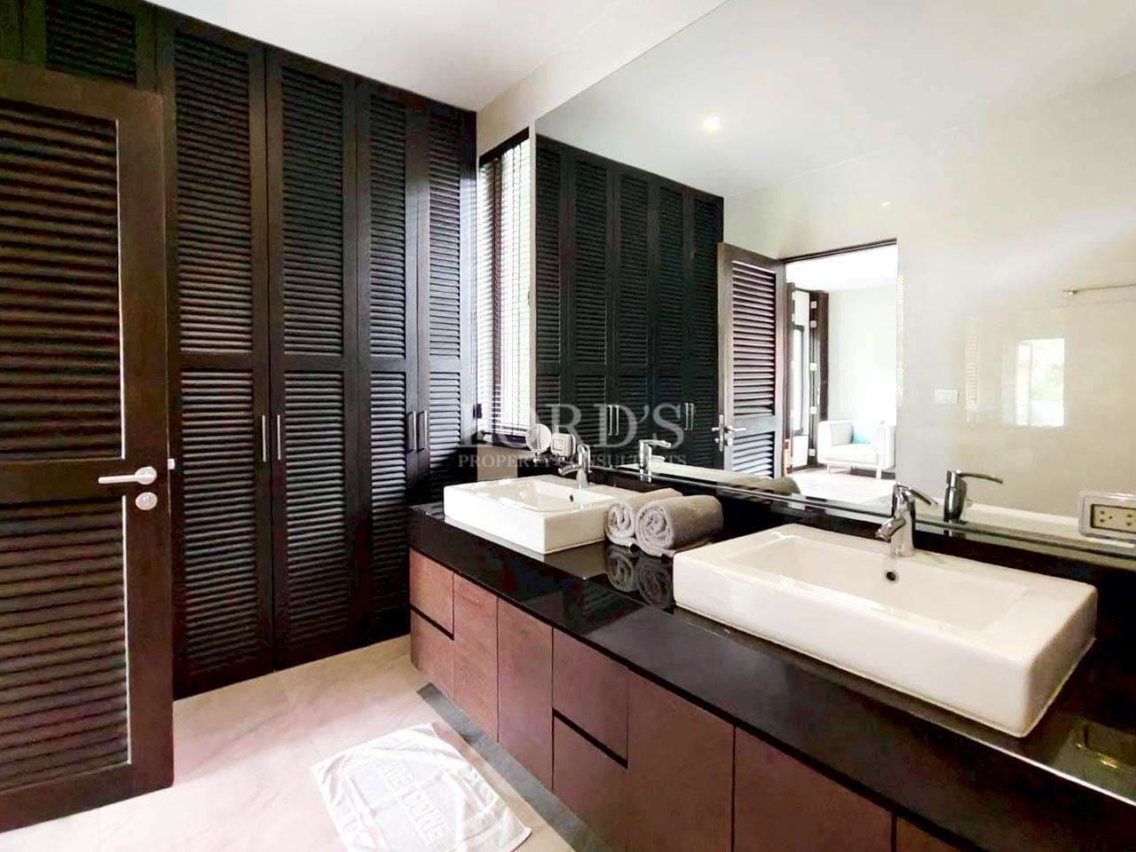 Modern bathroom with sleek design.