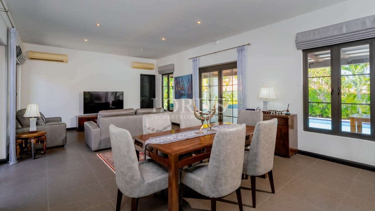 Modern living room with dining area