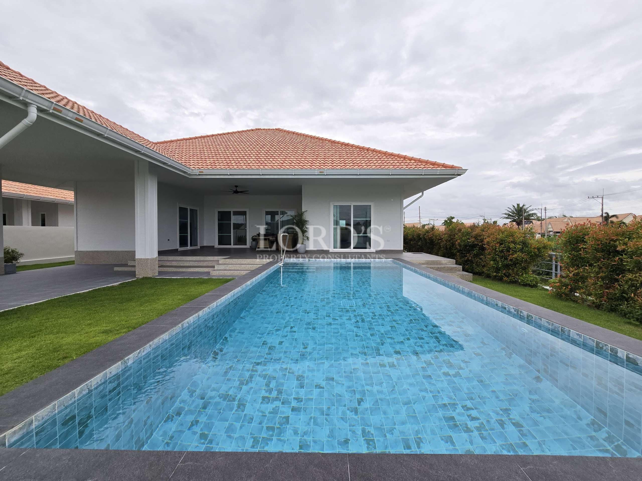 Modern house with swimming pool.