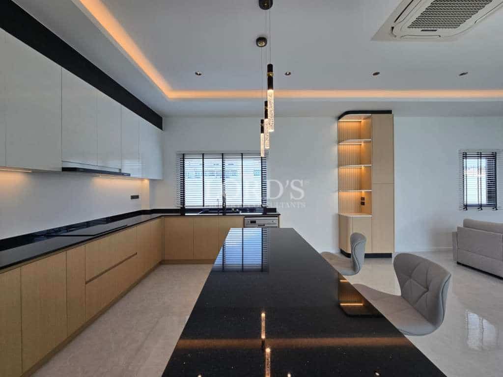 Ready-to-Move-In Luxury 3 Bedroom Villa for Sale in Soi 88, Hua Hin - Hua Hin - photo 11