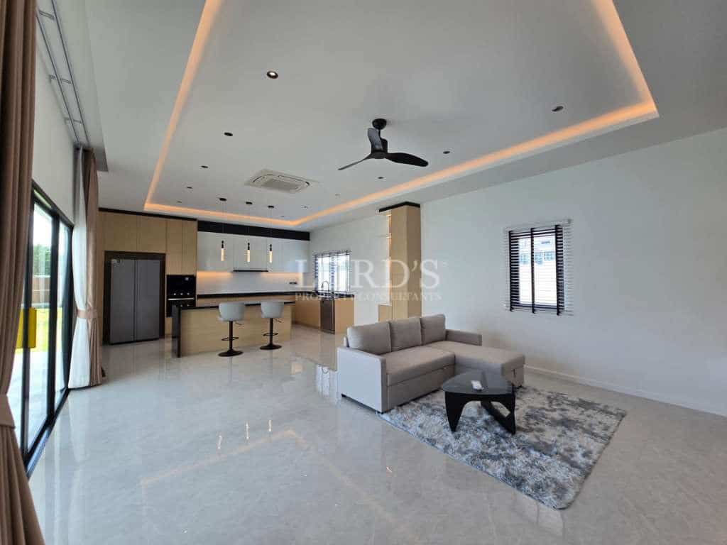 Ready-to-Move-In Luxury 3 Bedroom Villa for Sale in Soi 88, Hua Hin - Hua Hin - photo 7