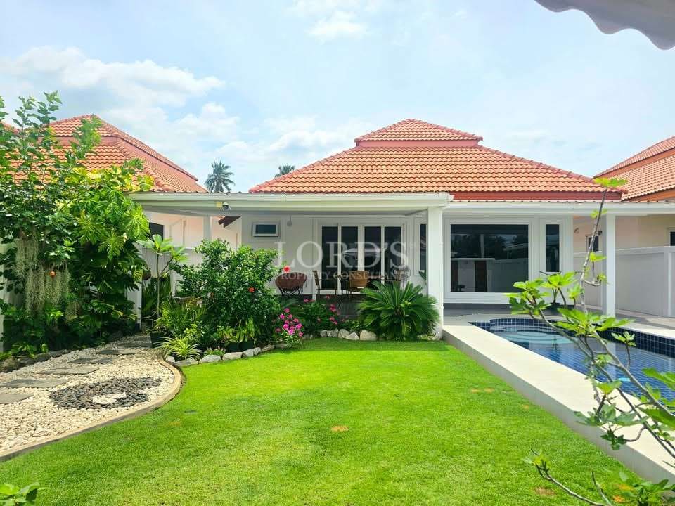 For sale – Modern 3-Bedroom Pool Villa in Hua Hin–Pranburi – close to the beach - Pranburi, Thailand