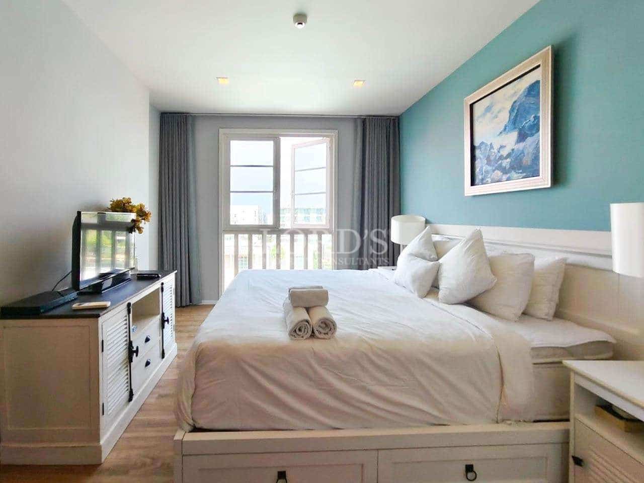 Modern bedroom with light decor