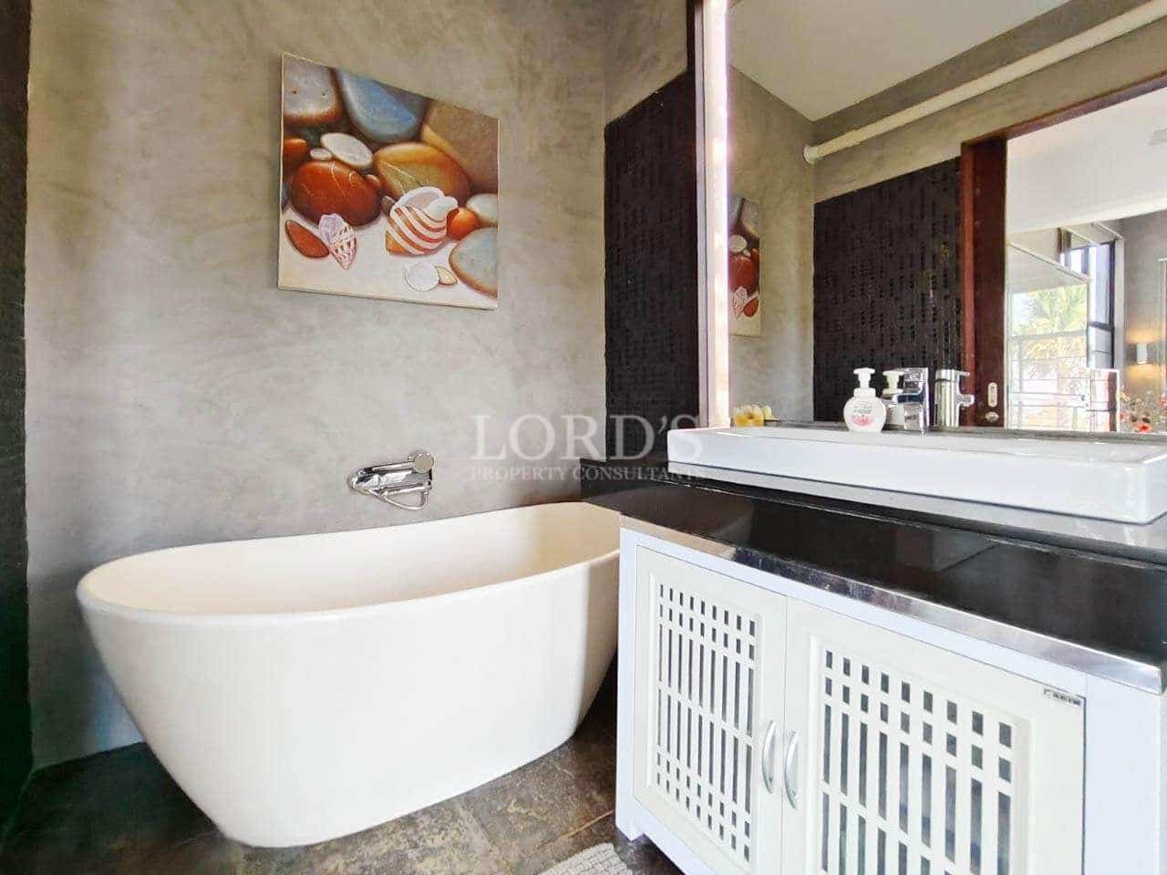 Modern bathroom with freestanding tub