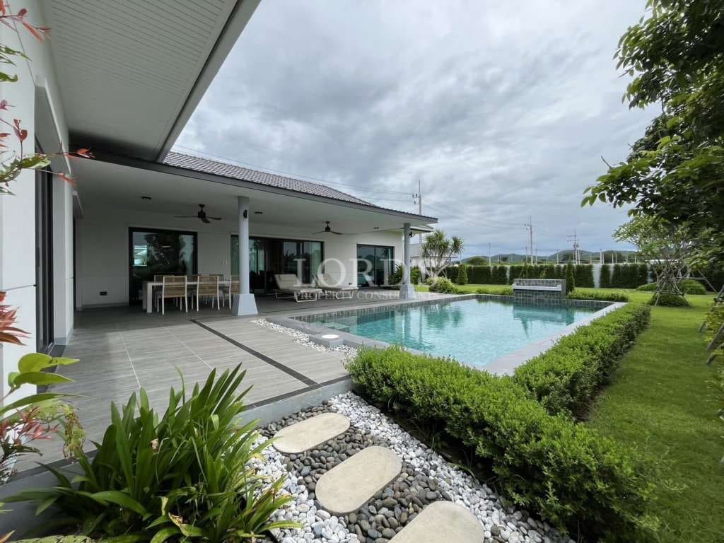Ready to Move In Luxury Pool Villa for Sale in Soi 112