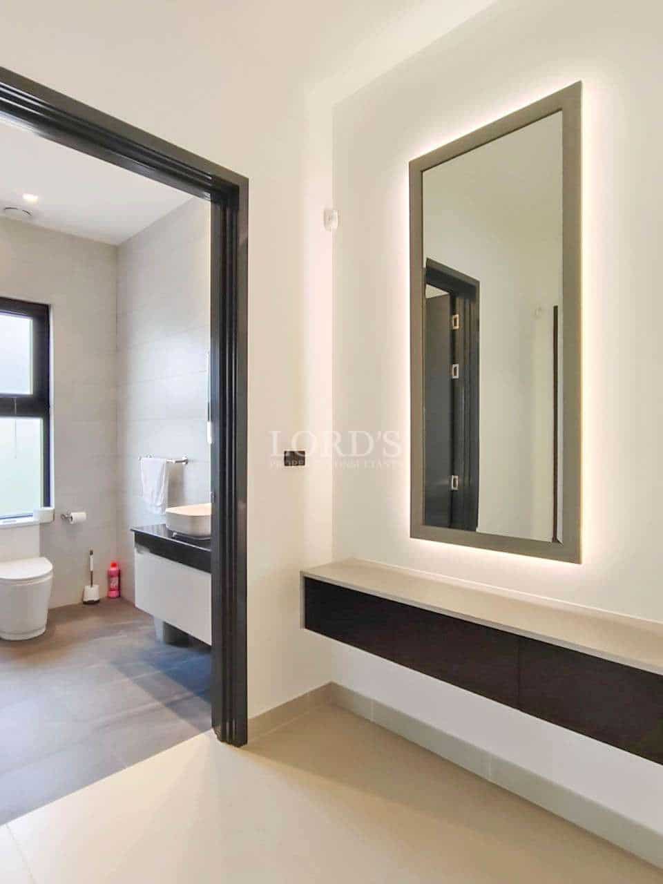 Modern bathroom with sleek design