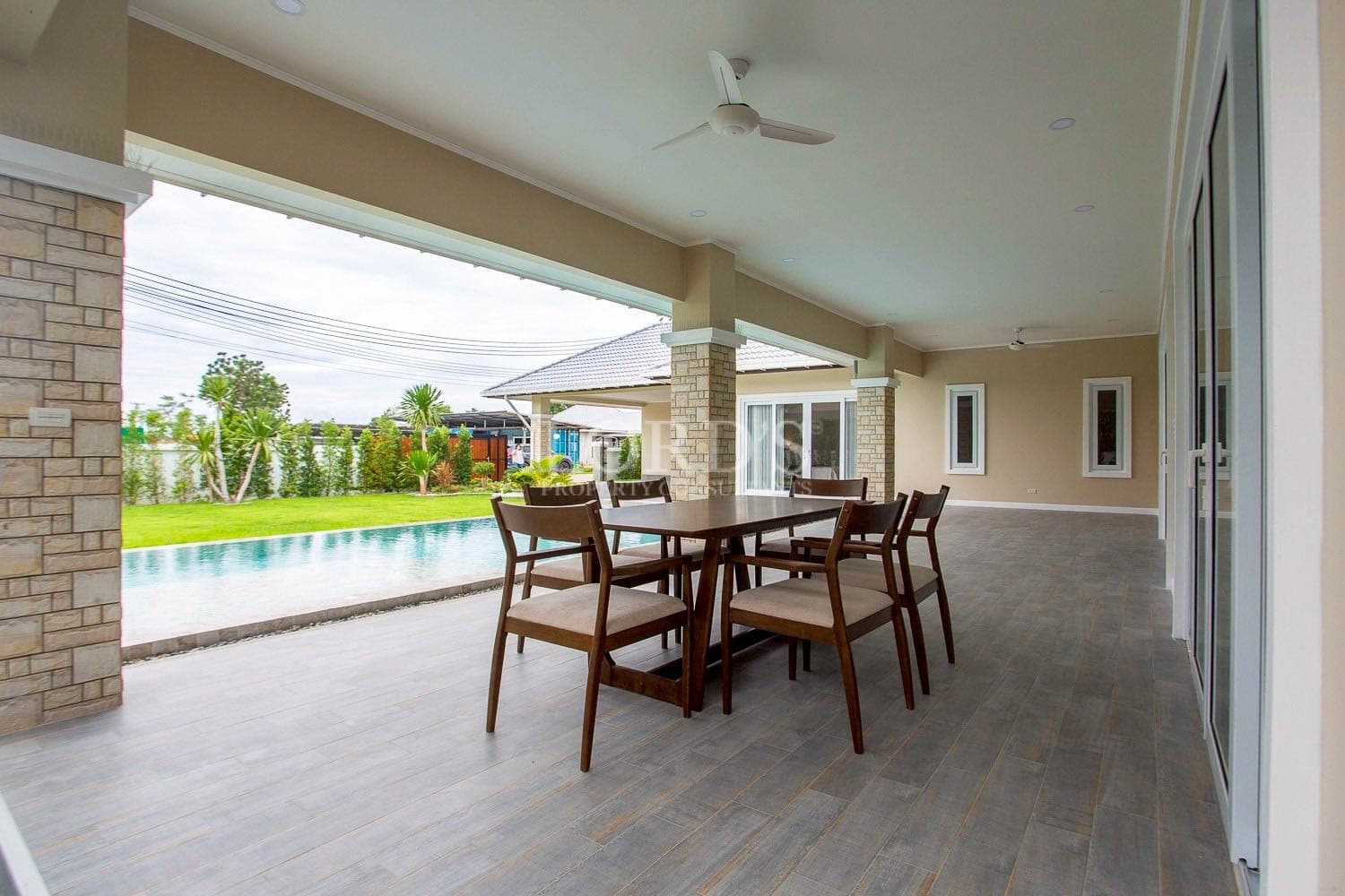 Pool with waiting area