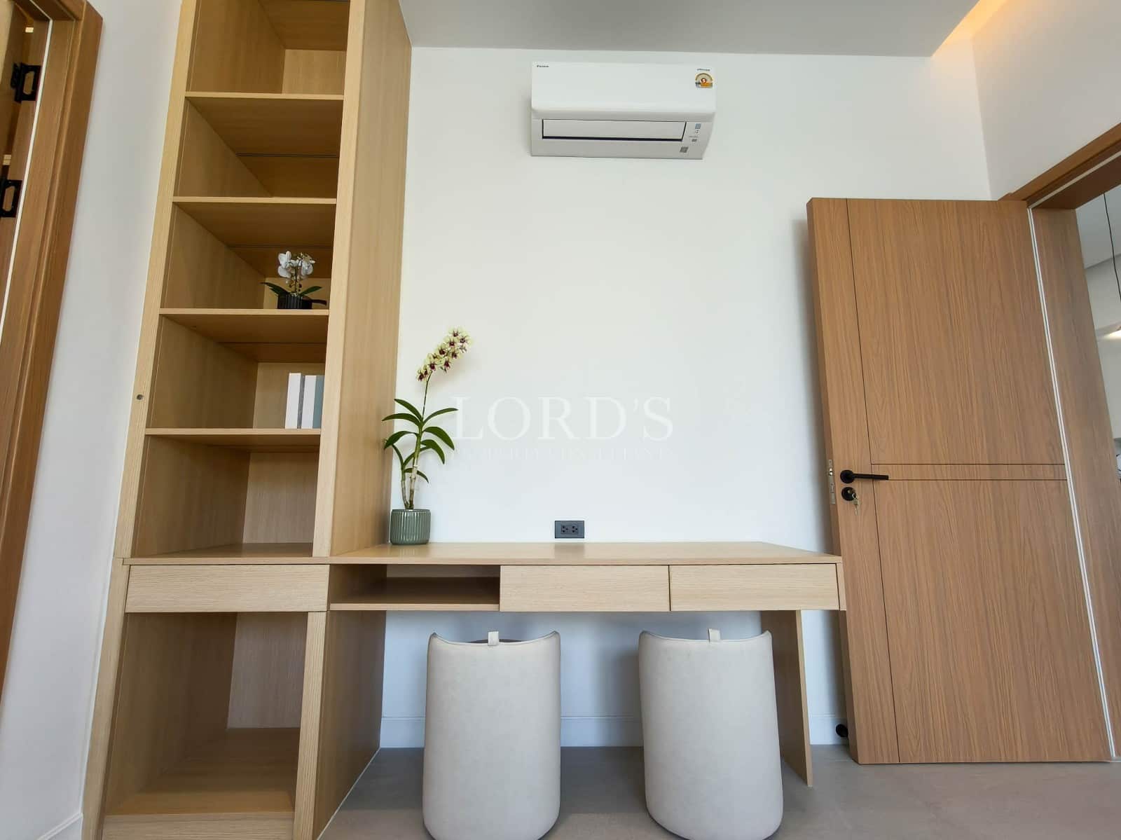 Minimalist office space with storage