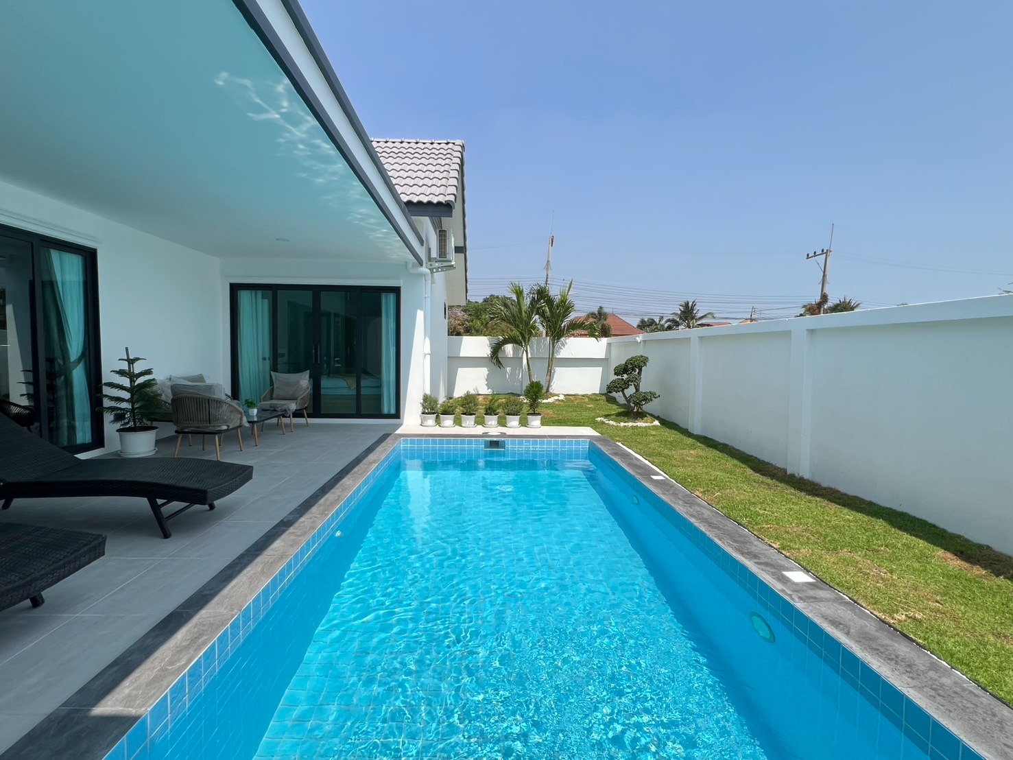 Covered parking or entrance space