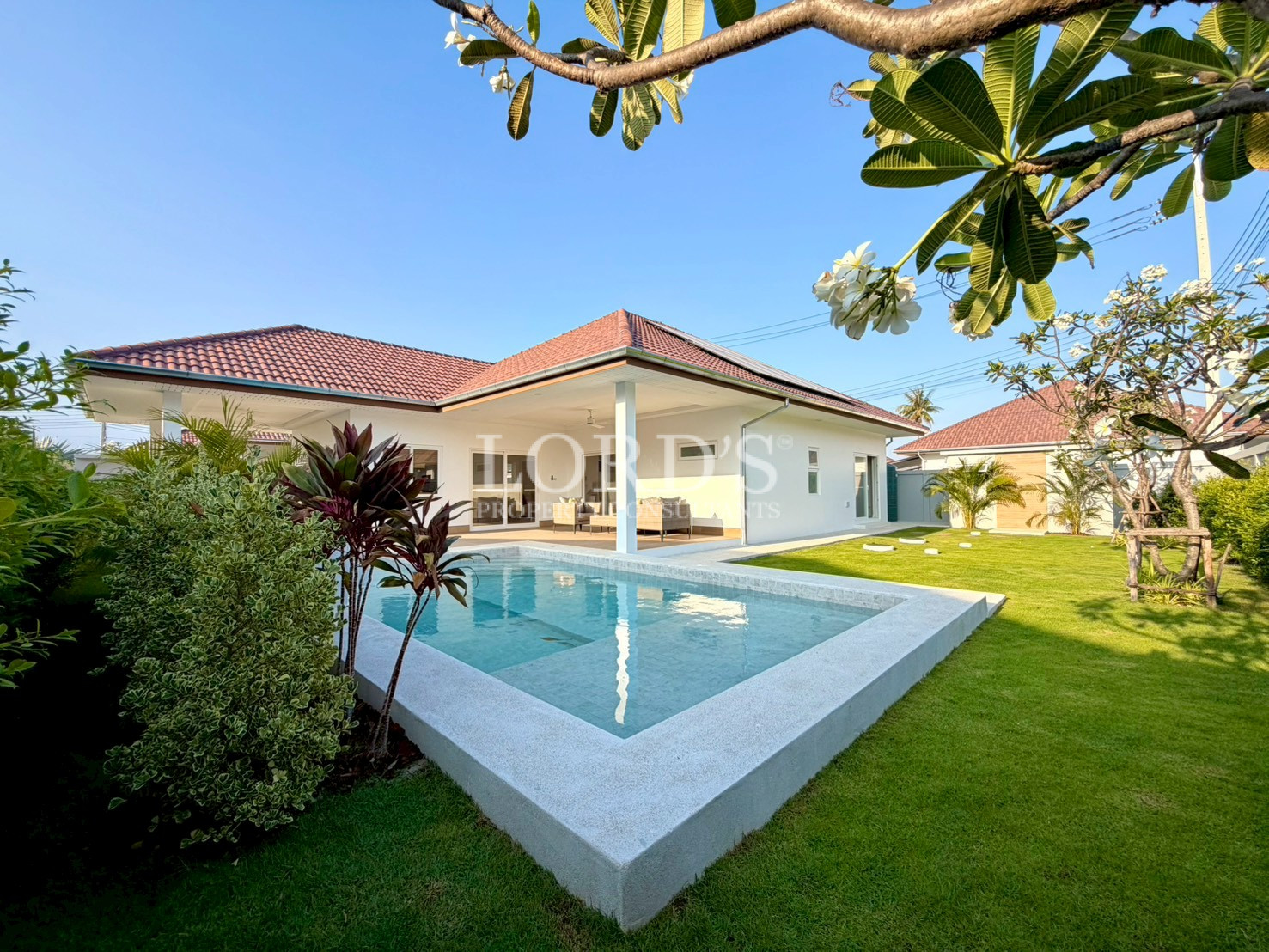 Beautiful modern pool villa with lawn