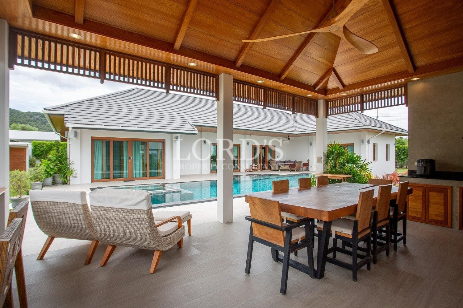 Covered outdoor lounge area