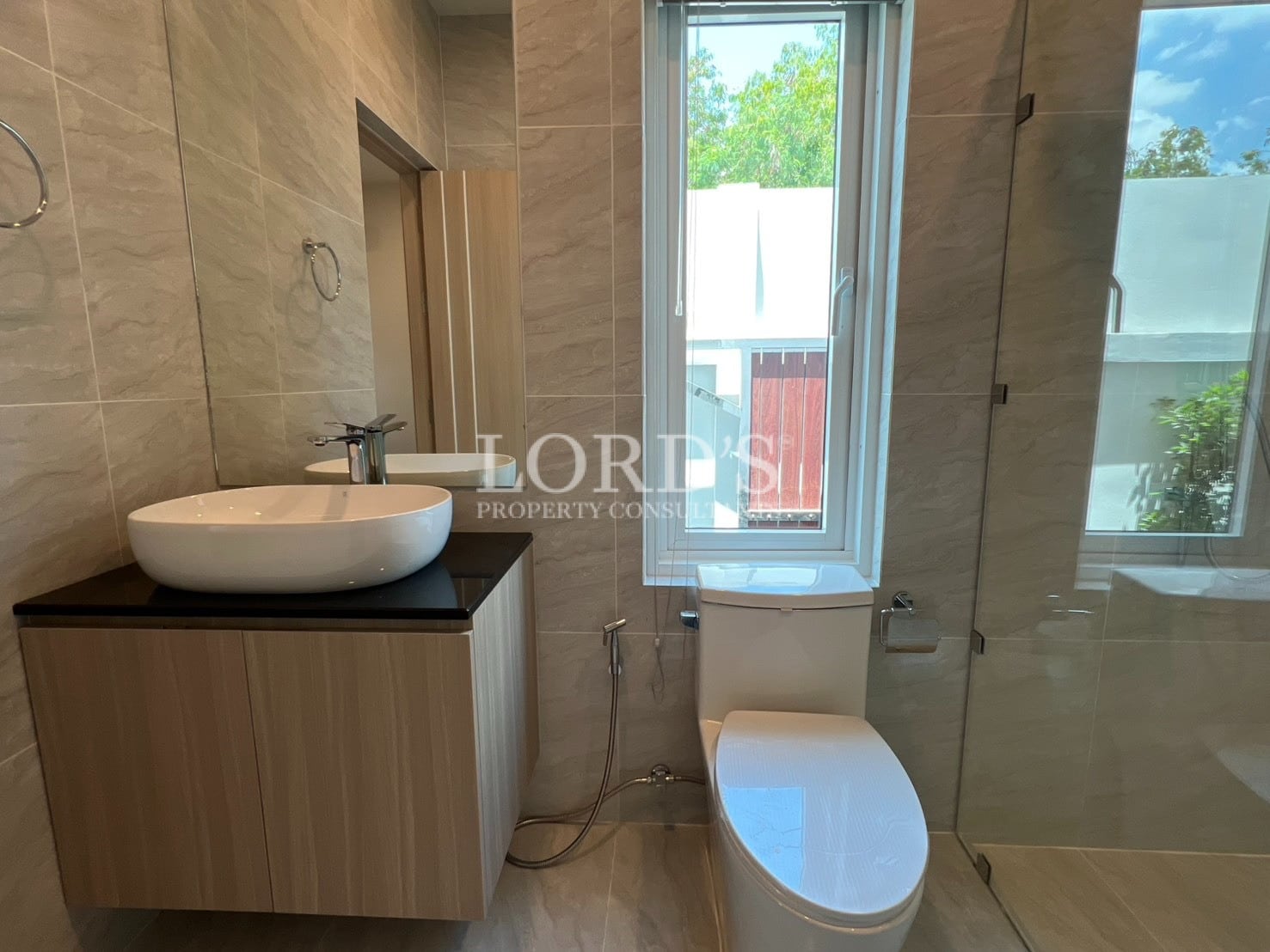 Bedroom with bed and ceiling lighting