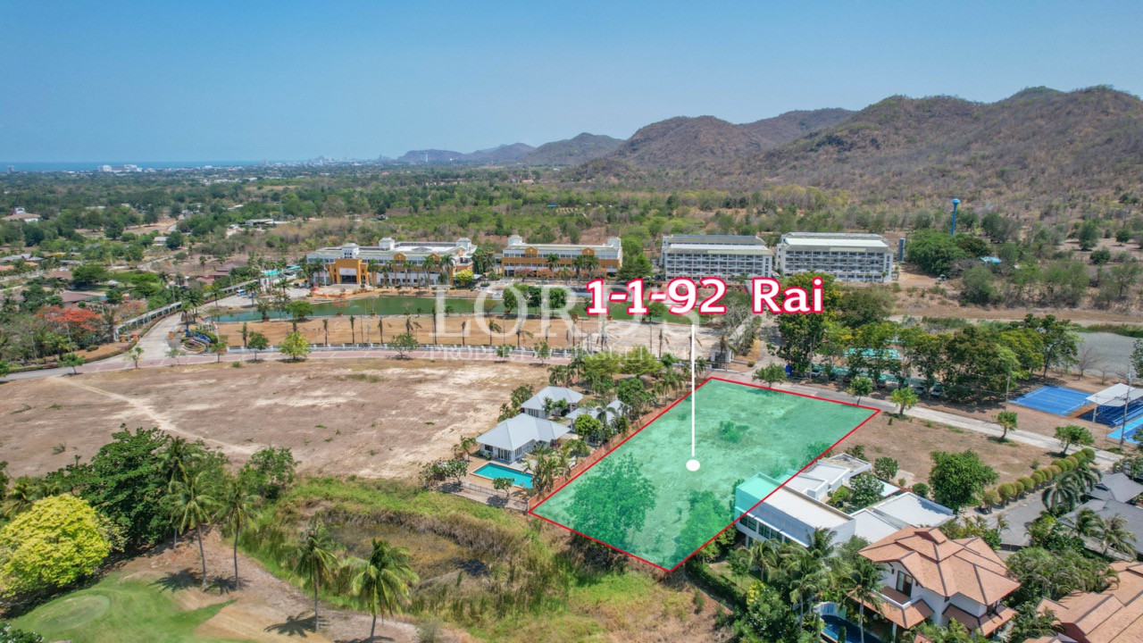Highlighted land parcel 1-1-92 Rai
