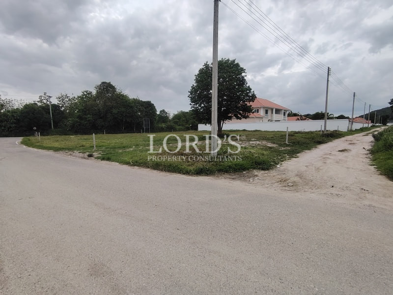 Roadside land plot with tropical scenery