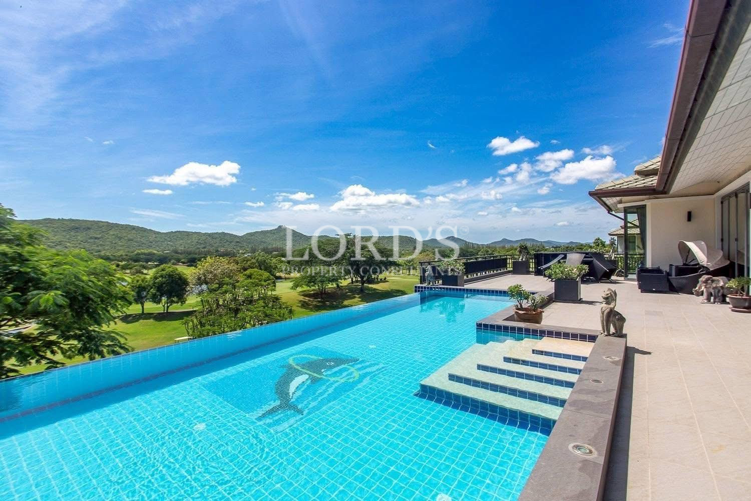 Luxury 4 Bedroom Golfvilla at Black Mountain Course for sale - Hin Lek Fai, Thailand