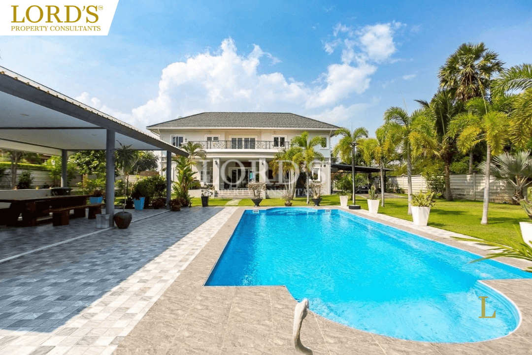 Grand 7-Bedroom Estate in Cha-Am for sale -Your Ultimate Private Sanctuary