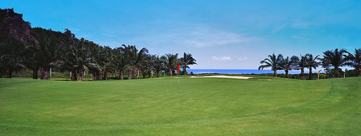 Palm Hills Golf Club